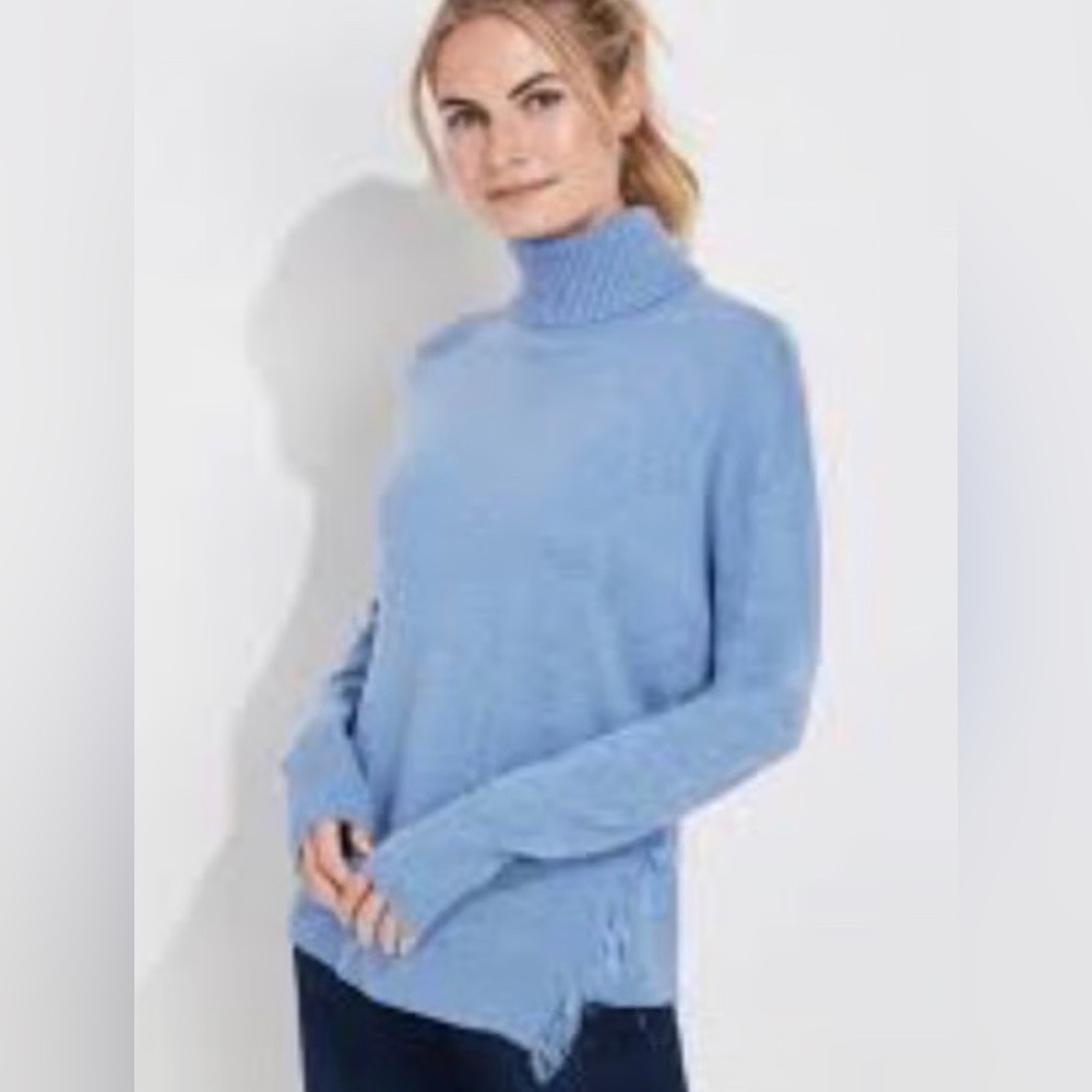 Vineyard Vines Lofty Fringe Turtleneck Sweater, size XL. NWT
